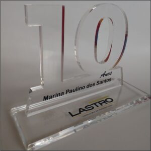 TROFEU EM ACRILICO