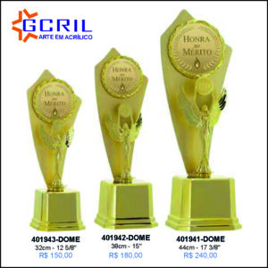 troféus resistente com base em plástico.