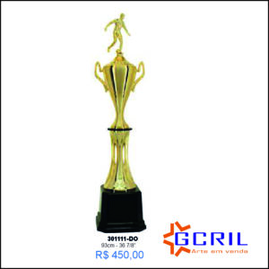 troféu metálico