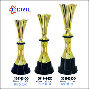 troféu metálico