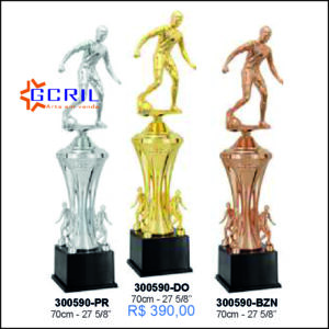 troféu metálico